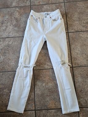Re/Done White High-Rise Jeans with Branded Button